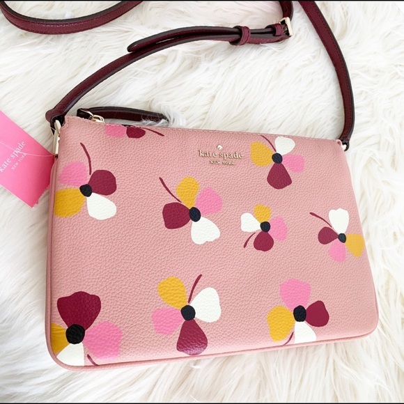 kate spade Handbags - 💲PRICE FIRM💲NWT Kate Spade Crossbody
